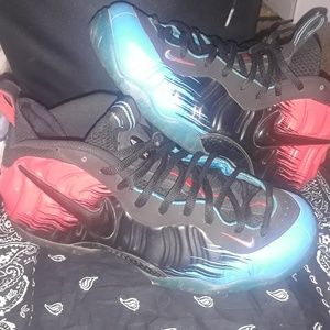 Nike Foamposites -Spider Man, Stealths- as 11-12